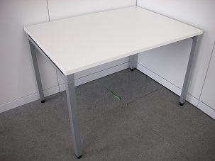 楽天市場】大型 会議用テーブル T字脚 2100×1000mm 配線ボックス付き フリーアドレスデスク オフィスデスク 事務机 会議テーブル  ミーティングテーブル 会議机 会議室 会議デスク 打ち合わせ 商談 幅210cm デスク 机 おしゃれ 商談テーブル 会議 配線隠し : オフィス家具  